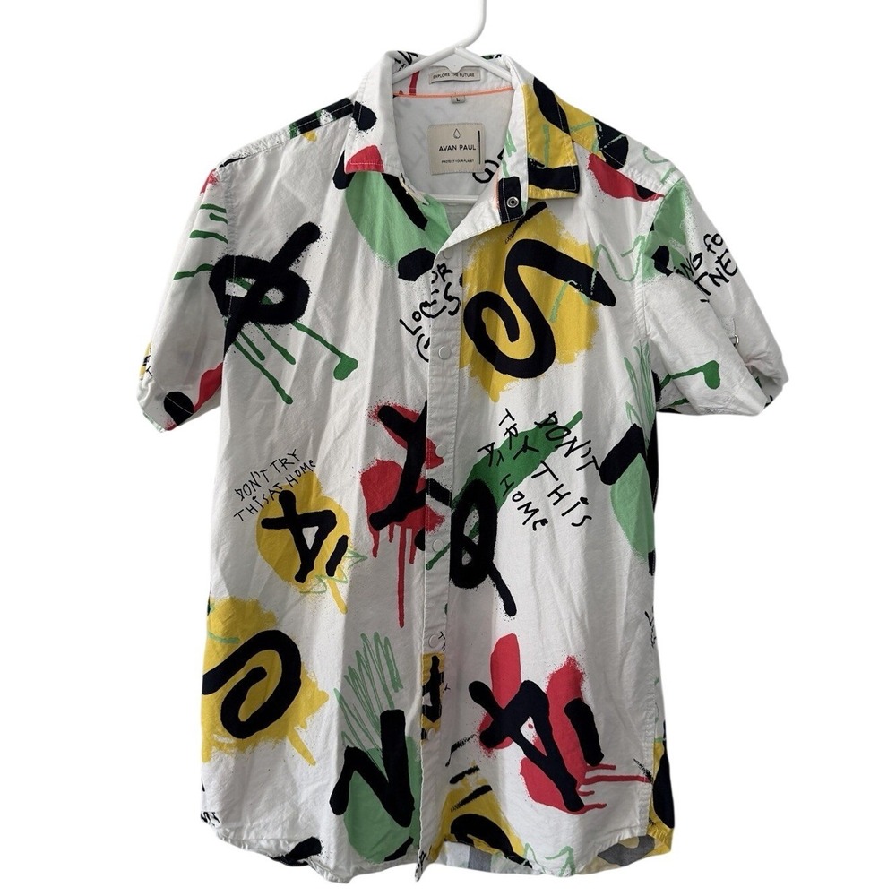 Avan Paul Explore The Future Button down mens Graffiti Short sleeve shirt Size L